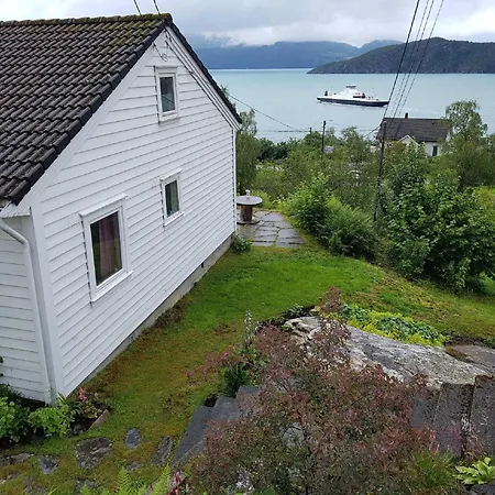 Vakantiehuis Fjordhytte-35 In Bei Trolltunga, Am Hardanger Jondal